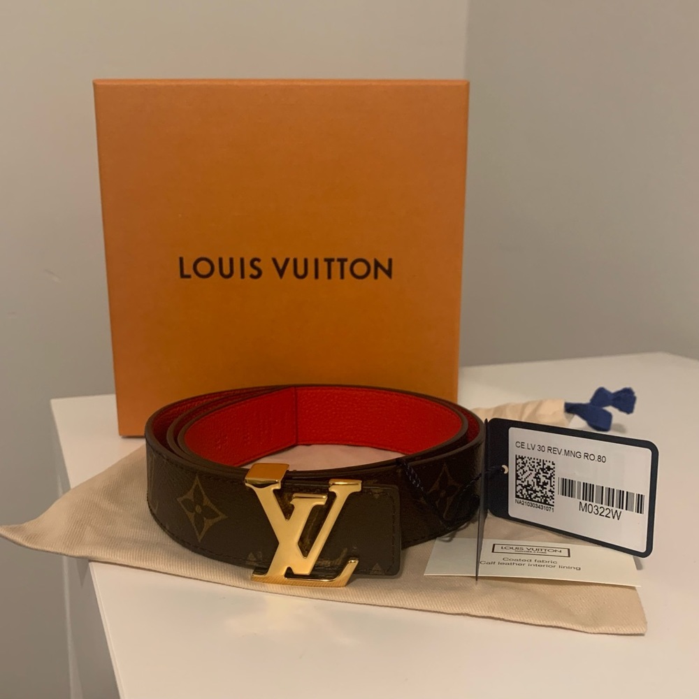 Louis Vuitton Initials reversible Belt
